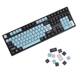 kit di keycaps mizu su una tastiera meccanica con tasti extra
